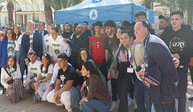 Más de 5.000 jóvenes de toda Andalucía se han dado cita
          este fin de semana en Vera en 'JuveAlmería'